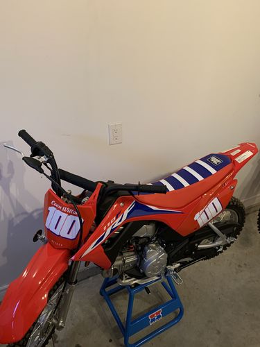 Customer photo review of Custom Gripper Seat Cover