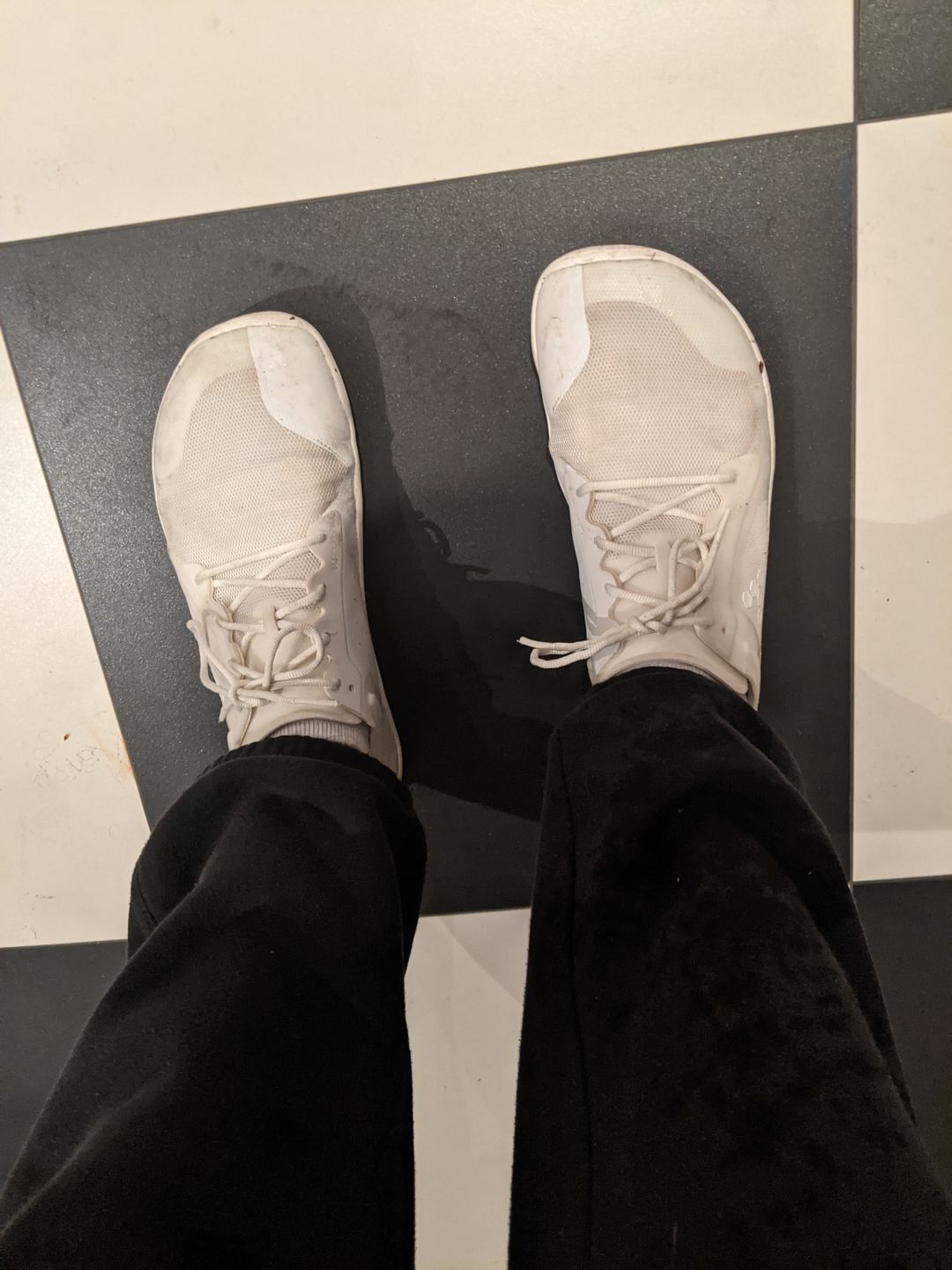Customer photo review of Vivobarefoot Primus Lite III Mens Bright White