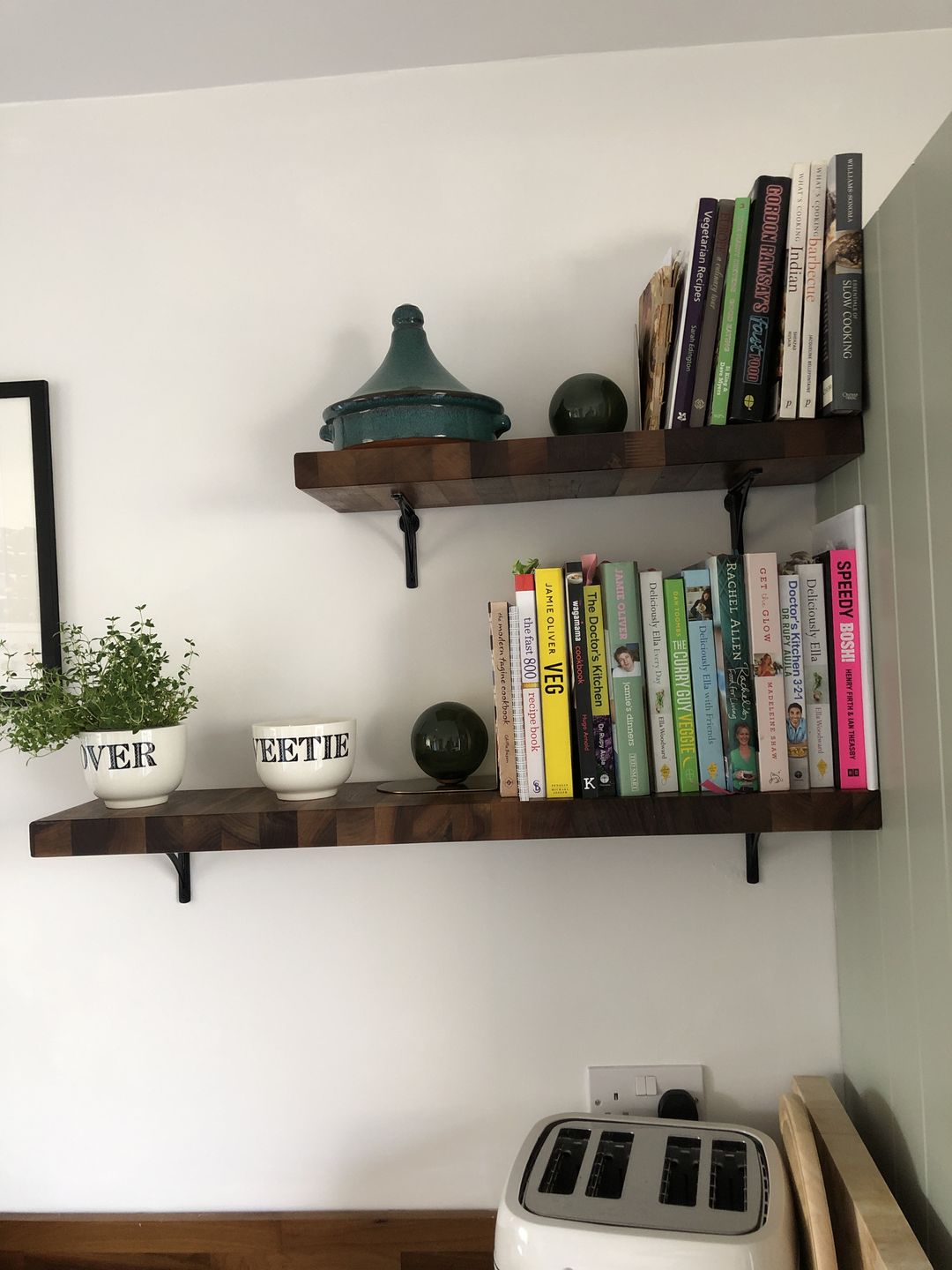 Customer photo review of 6 Inch Ironbridge Cast Iron Shelf Bracket
