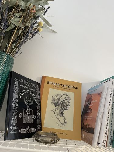 Customer photo review of Livre "Paroles de symboles" par Noureddine Hamouche.
