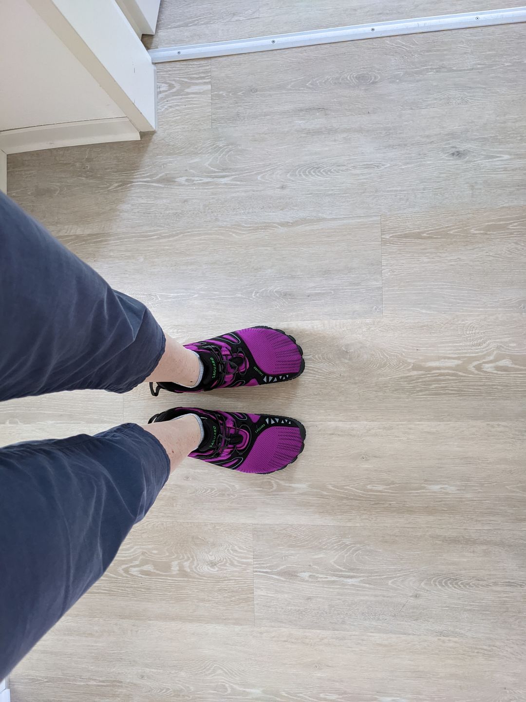 Customer photo review of SAGUARO Damen Reflektierend Barfußschuhe A059