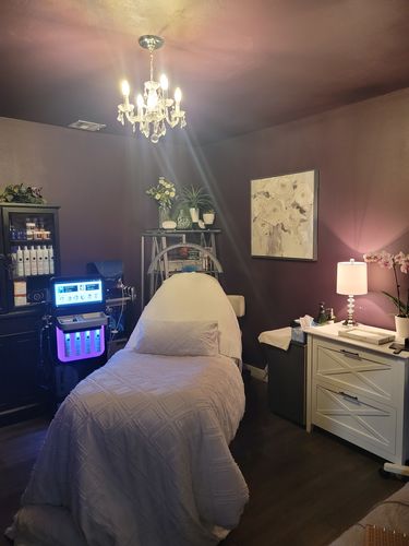 Customer photo review of CosmoGlo Light + Phone Clip