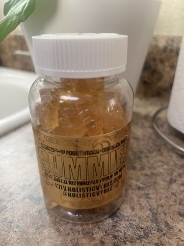 Customer photo review of Organic Sea Moss Gummy Bears