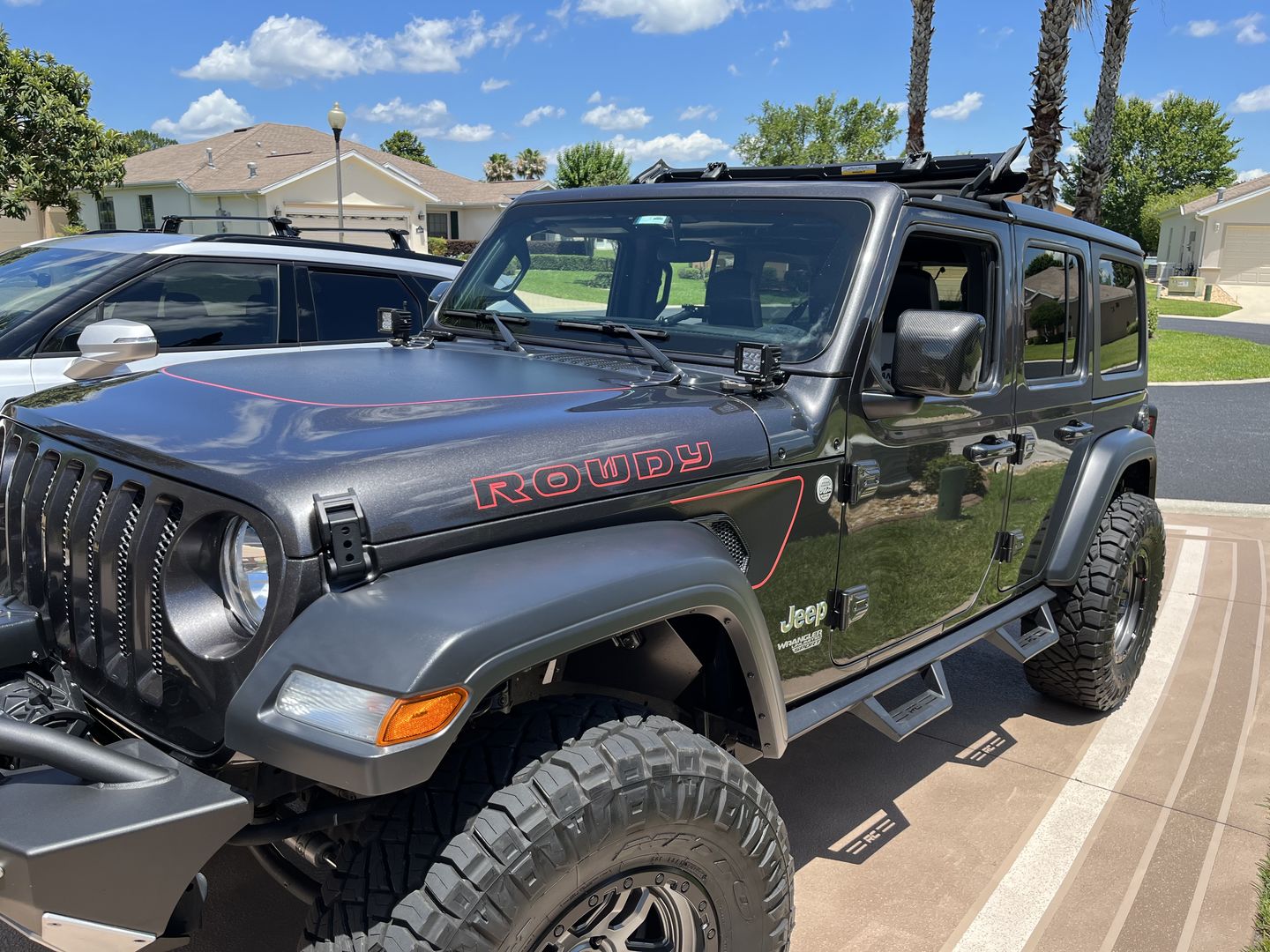 Customer photo review of Black on Black Topo Map Hood Graphic for Wrangler JL and Gladiator JT