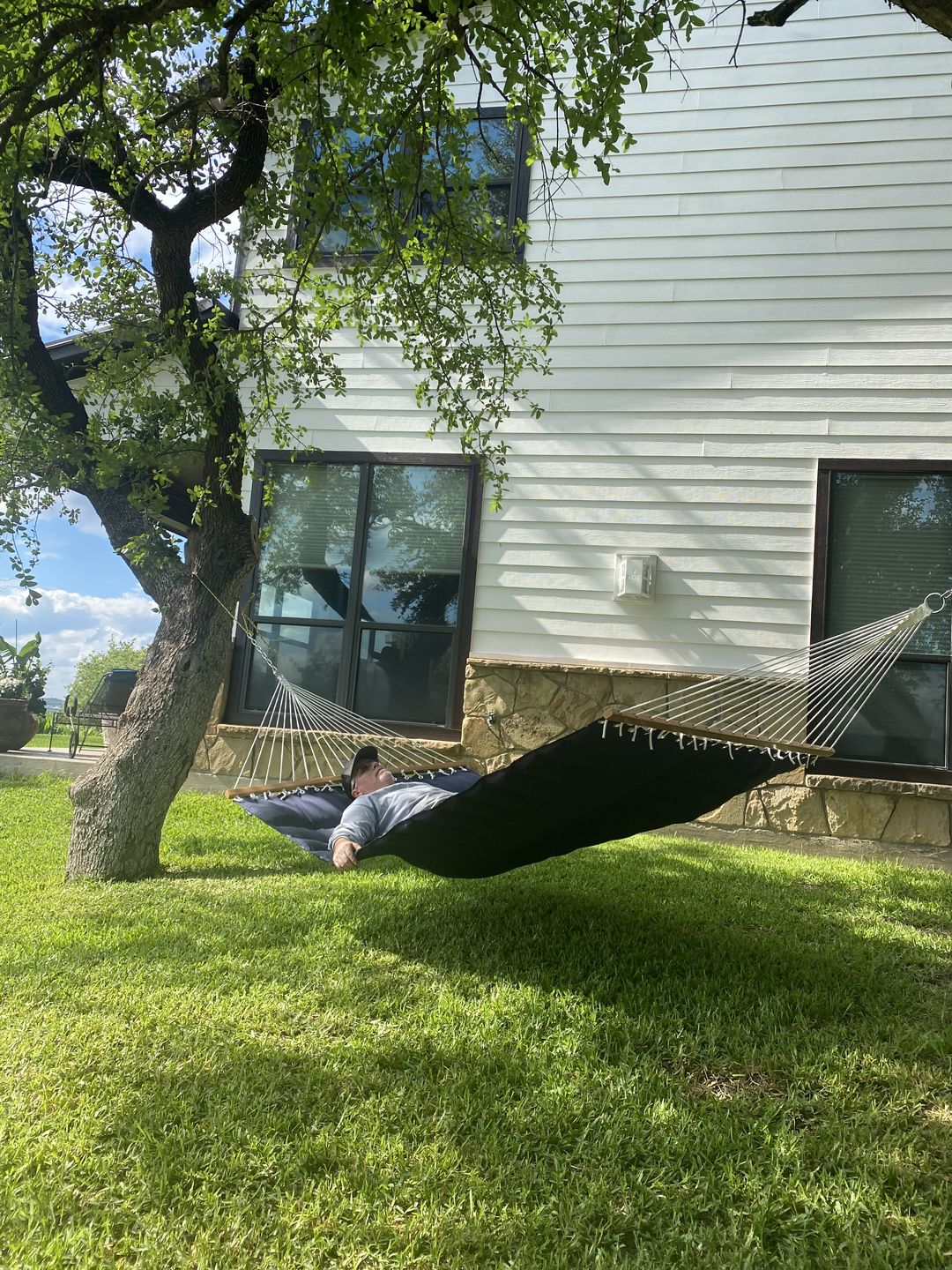 Customer photo review of Original Large Plush Pillowtop Hammock