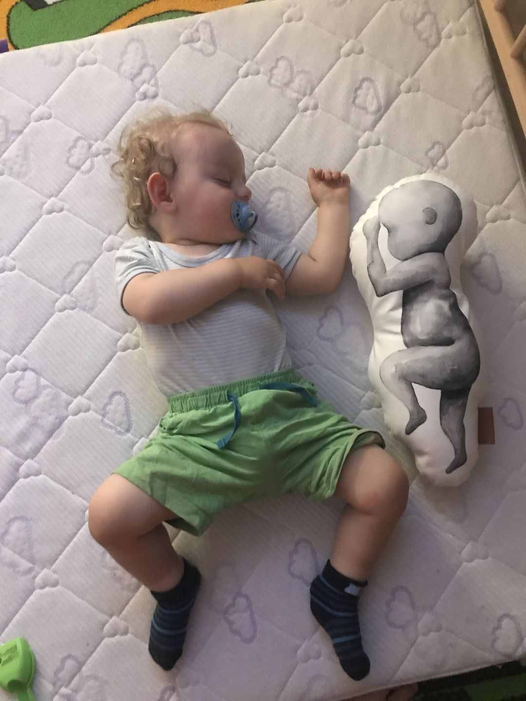 Customer photo review of BABYKISSEN SCRIBBLE TWO