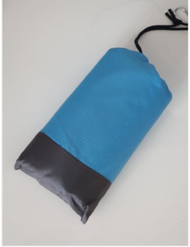 Customer photo review of PlayaCool® | Serviette de plage imperméable
