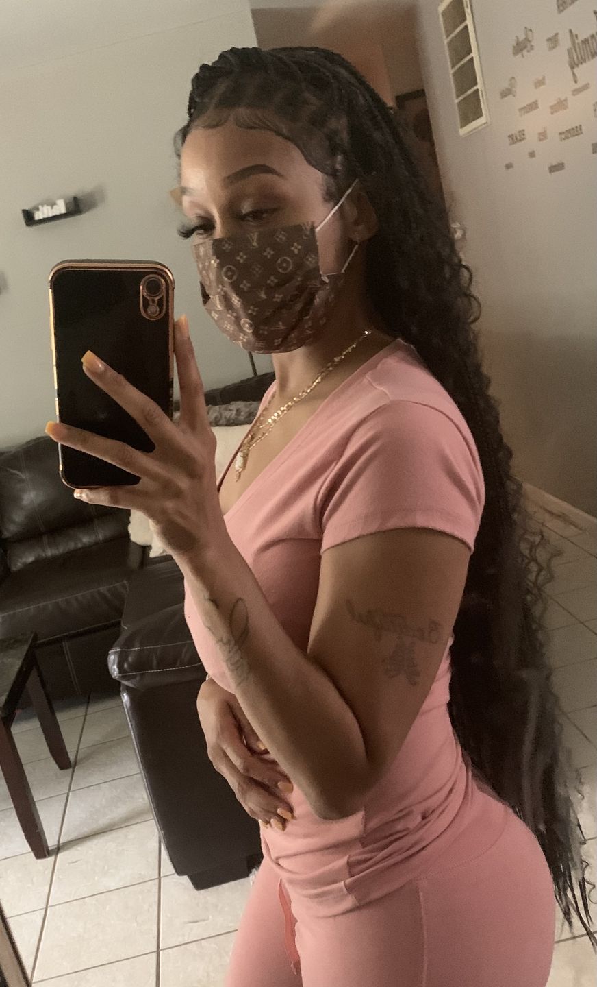 Customer photo review of Knotless Braids - Shade (Ready To Ship)
