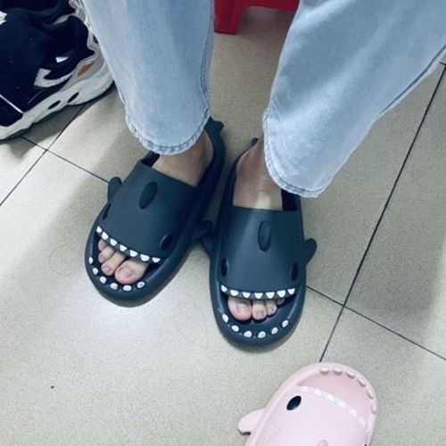 Customer photo review of Shark Slippers 2.0