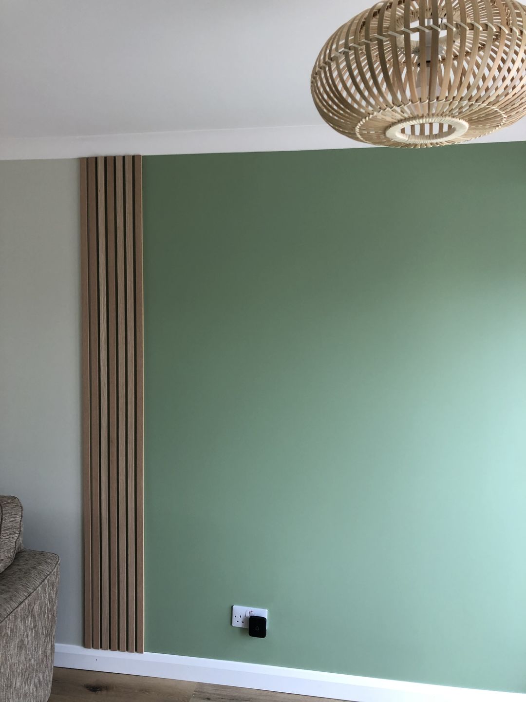 Customer photo review of SlatWall Natural Oak Sample