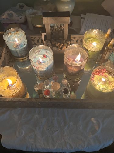 Customer photo review of Good Vibes Only~ Protection Candle Banish Negative Energy & Thinking
