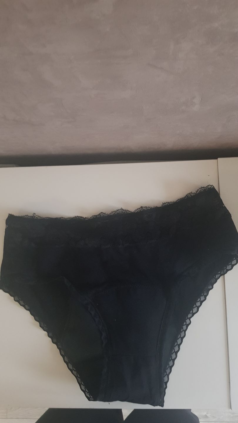 Customer photo review of Culotte Menstruelle Chloé (taille haute)