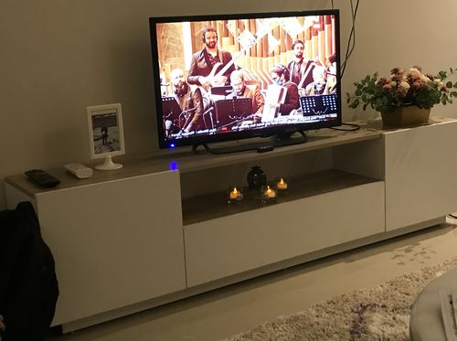 Customer photo review of ترابيزة تليفزيون 30×180سم - HOM65