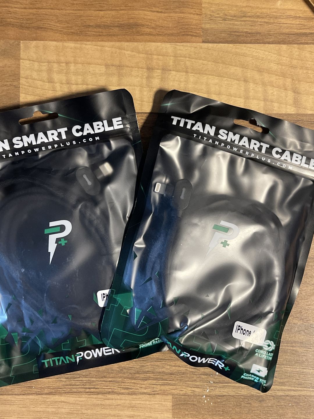 Customer photo review of Titan Smart Cable™ (3-Pack)+2 FREE