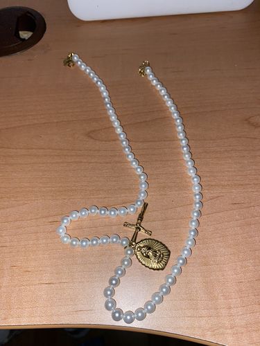 Customer photo review of Pearl Pendant Gold