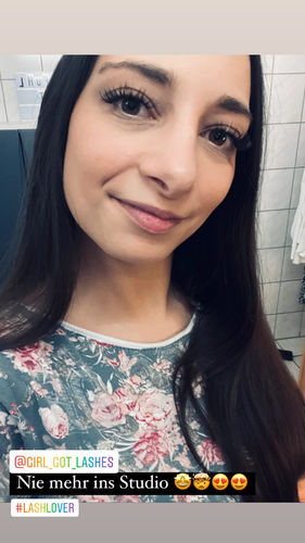 Customer photo review of BOND GIRL Wimpernkleber schwarz