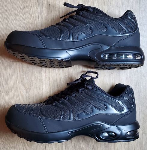 Customer photo review of Chaussures de sécurité Style tn requin