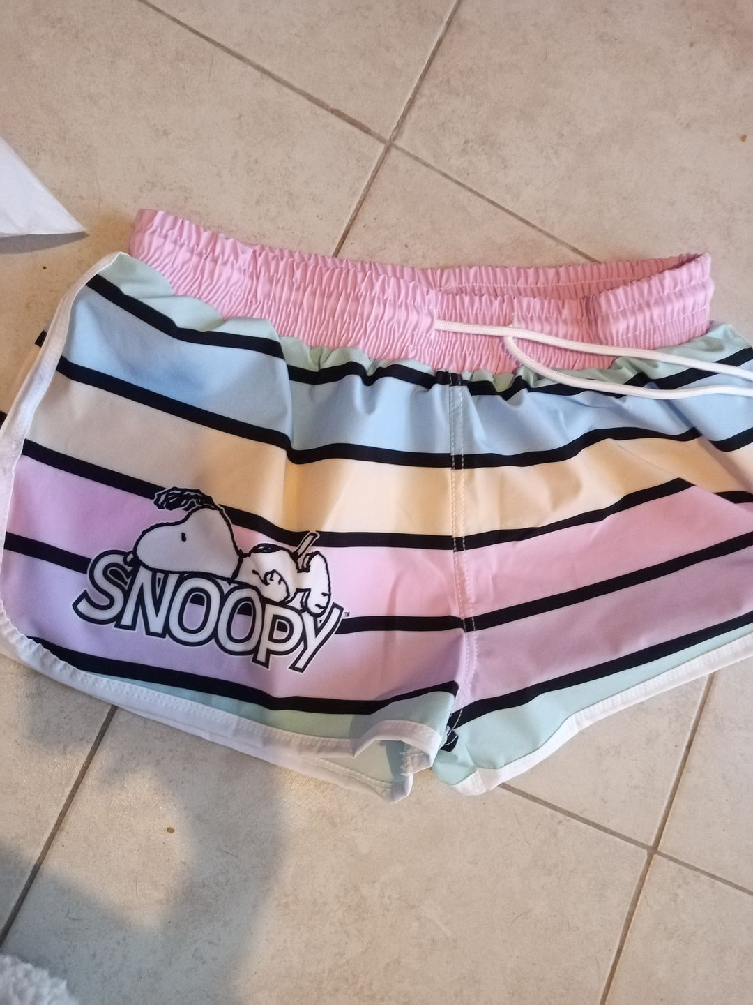 Customer photo review of Traje de Baño Snoopy Super Colors Mujer