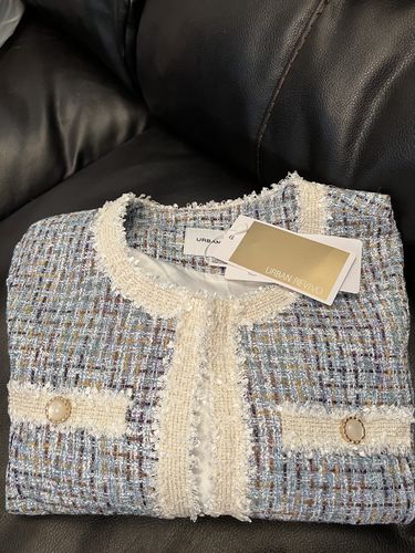 Customer photo review of Tweed Plaid Contrast Trim Faux Pocket Jacket