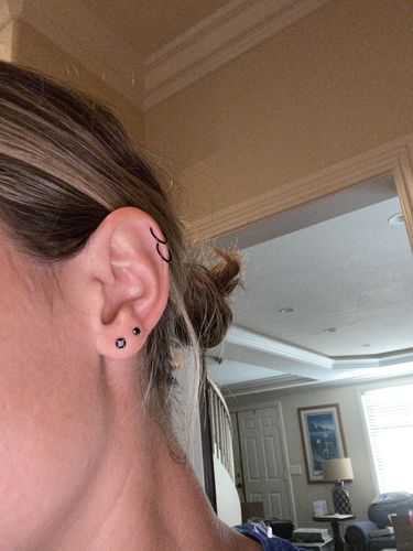 Customer photo review of 3-Pair Earring Value Pack