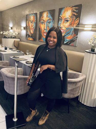 Customer photo review of OLIVIA - Brazilian 4x4 Lace Wig