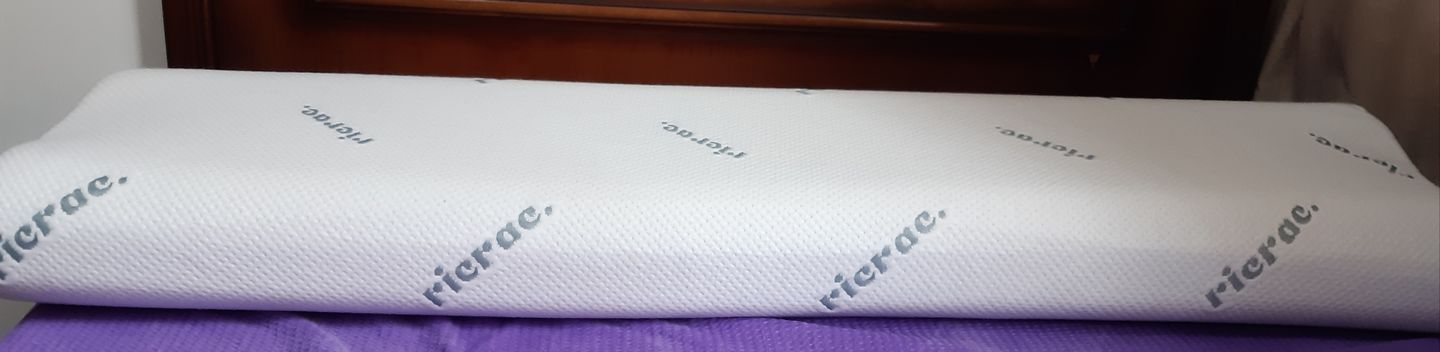 Customer photo review of Contour Memory Foam Long Pillow for Neck & Shoulder Pain
