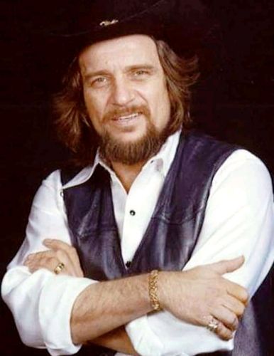 Customer photo review of Waylon Jennings The Eagle Flying W Men's Tee