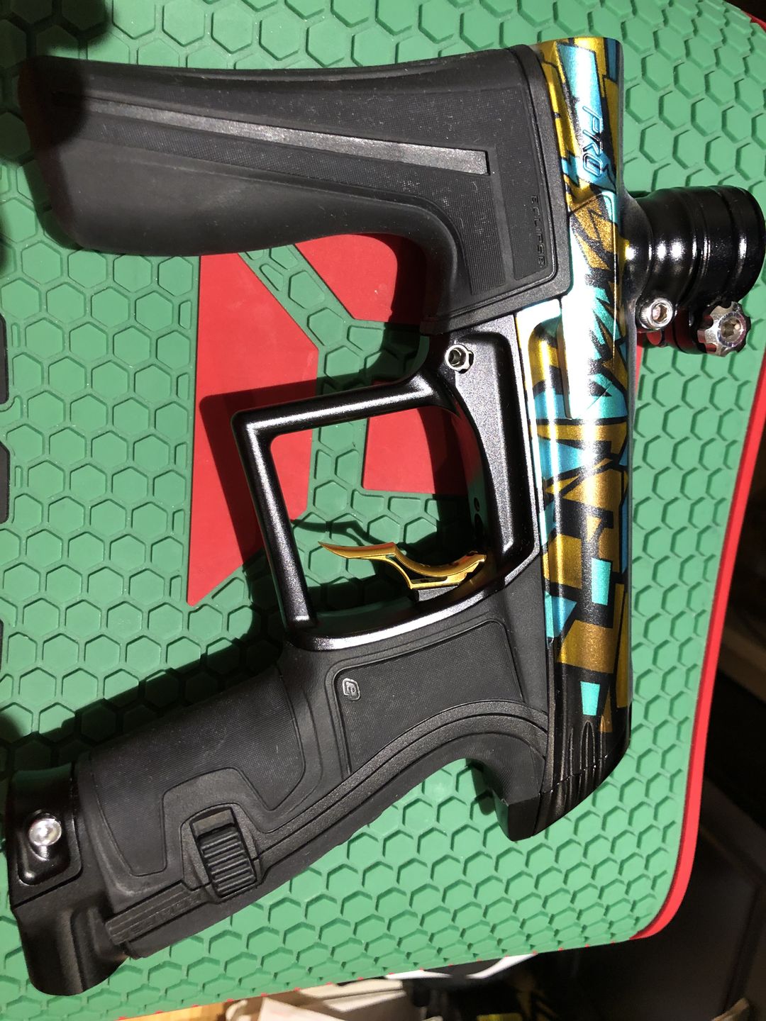 Customer photo review of Infamous Deuce 1R DNA Trigger fits: Geo 4, 170R, 160R,  CS1, CS1.5 CSR, CSPro