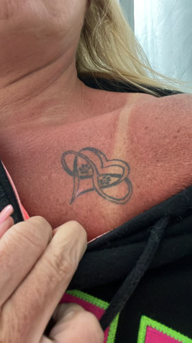 Customer photo review of 100% Natural & Organic Tanning Oil