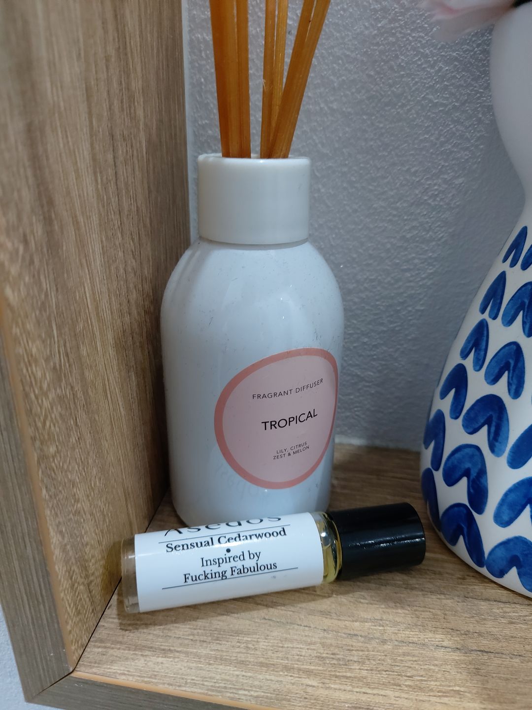 Customer photo review of SENSUAL CEDARWOOD PERFUME OIL