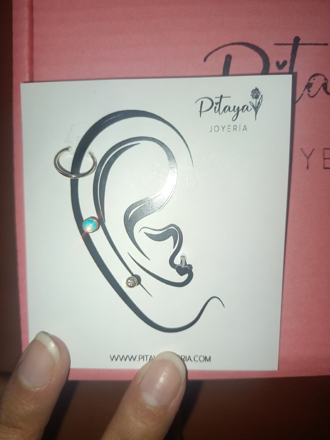Customer photo review of Piercing Cristal Aurora