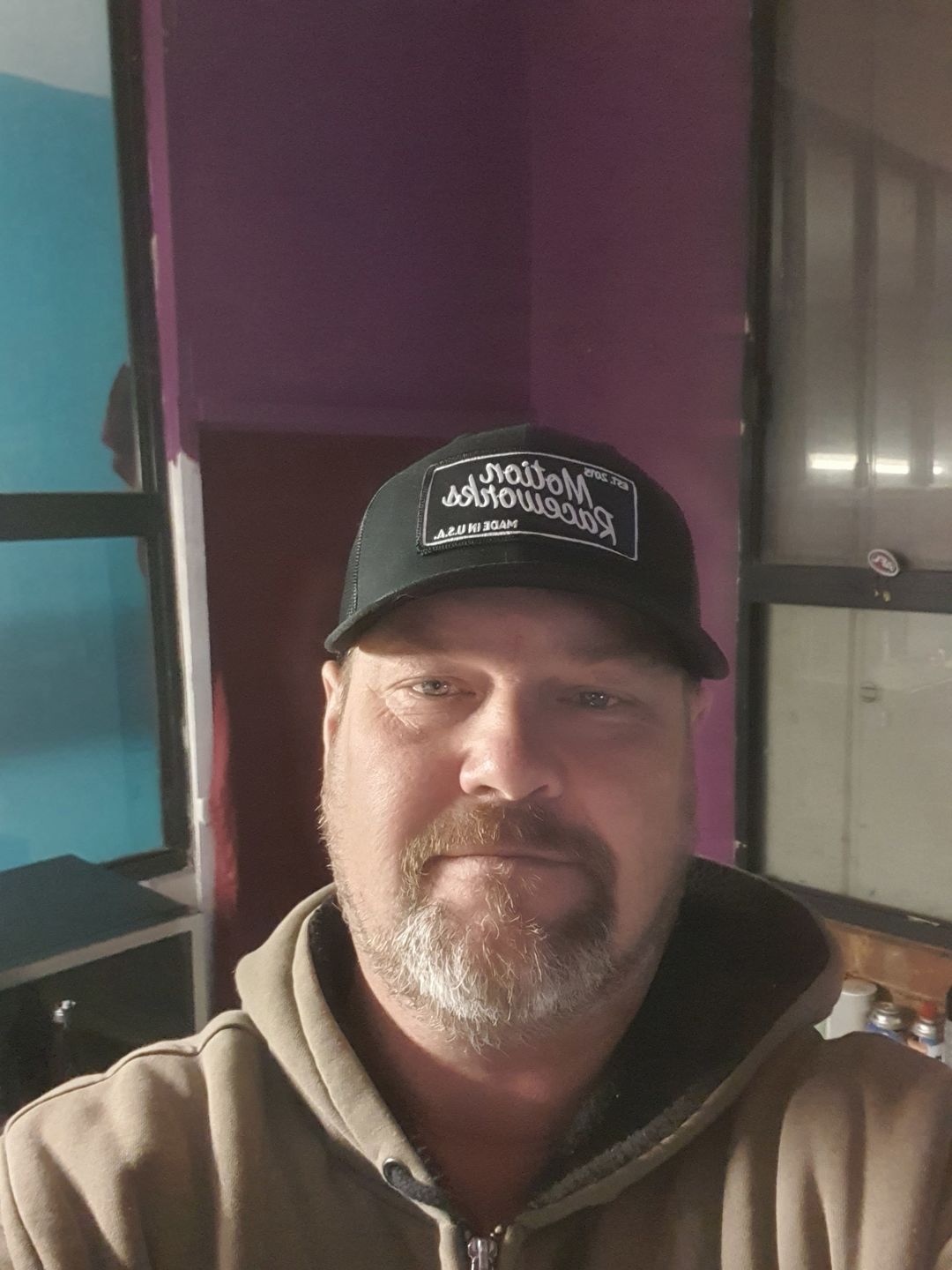 Customer photo review of Motion Heritage Hat Black/Black Snapback 95-116