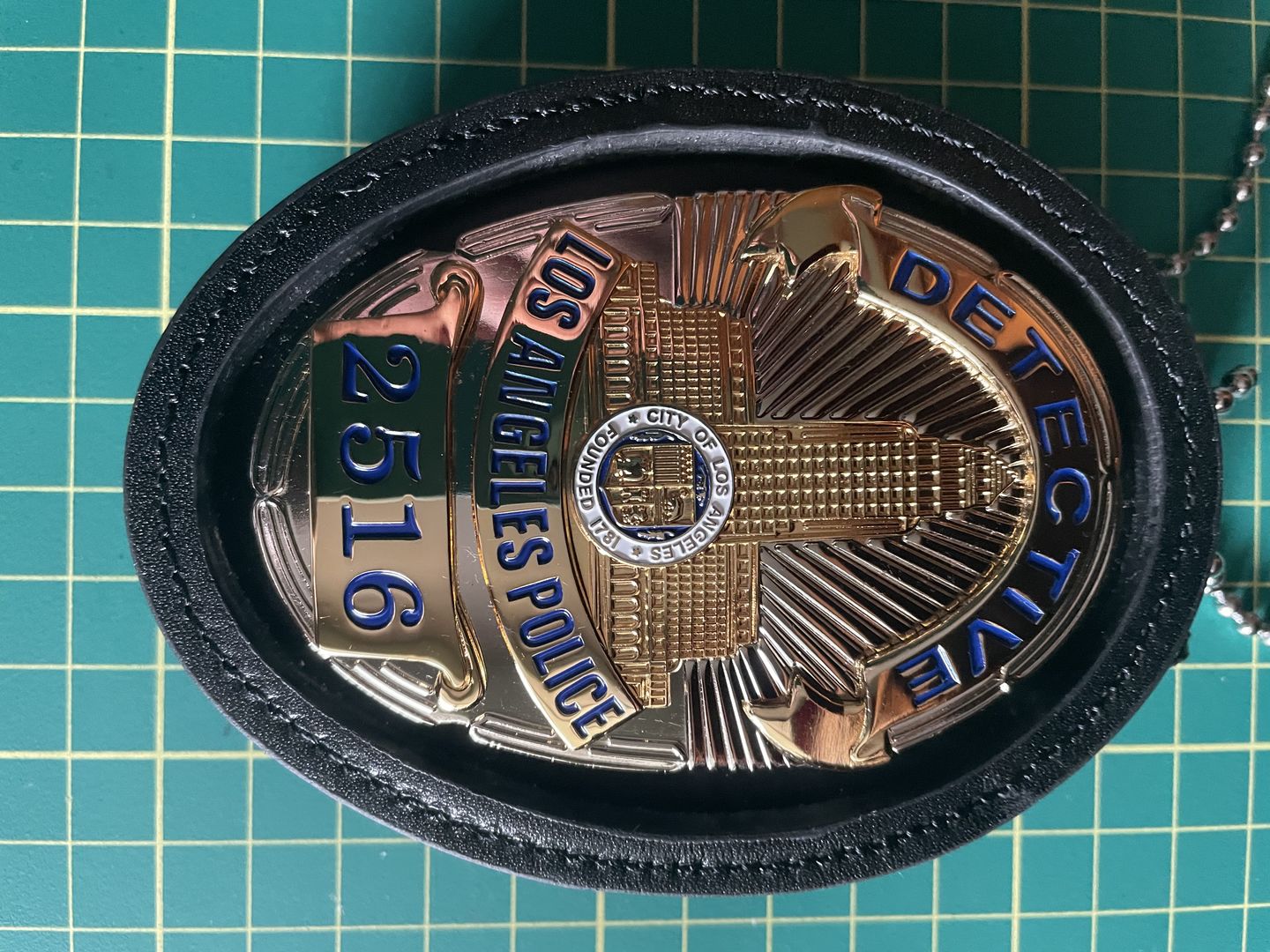 Customer photo review of Genuine Leather Oval Holder/ Holster/ Wallet For LAPD Los Angeles Police Badges