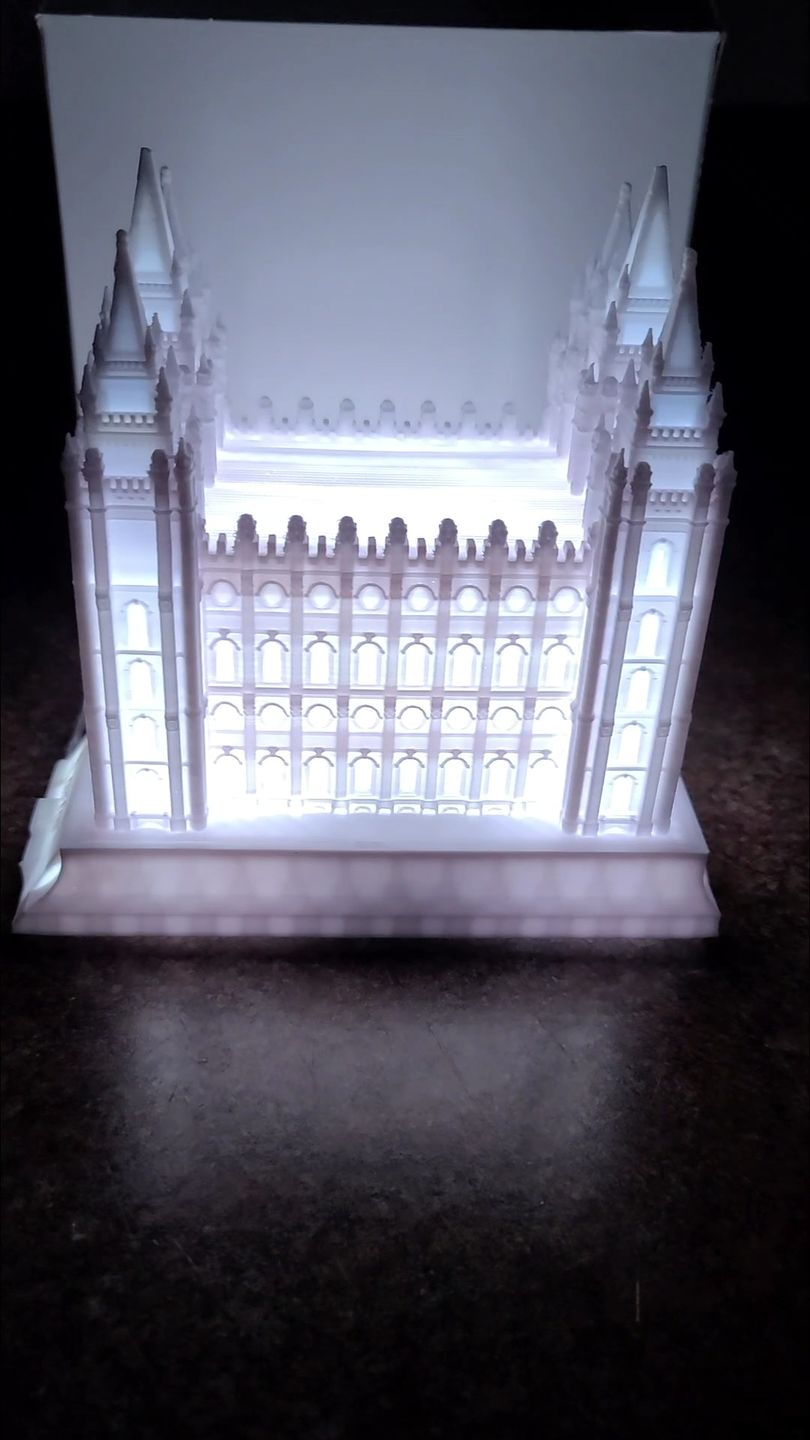 Customer photo review of Salt Lake Temple Music Light