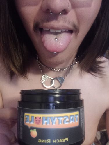 Customer photo review of Peach Ring