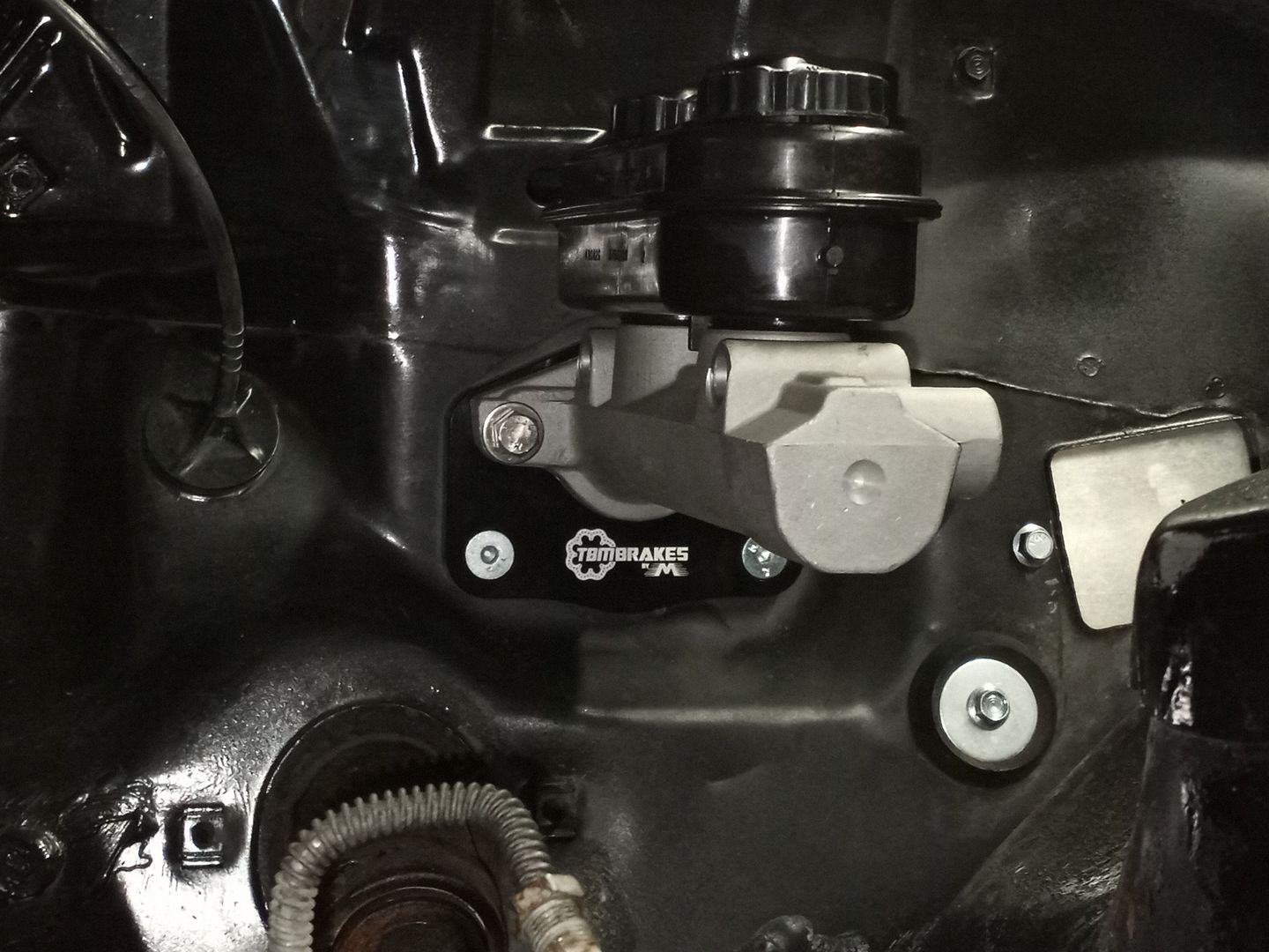 Customer photo review of Motion Raceworks 1982-92 3rd Gen Camaro / Firebird Billet Aluminum Master Cylinder Conversion Kit 20-10014-2