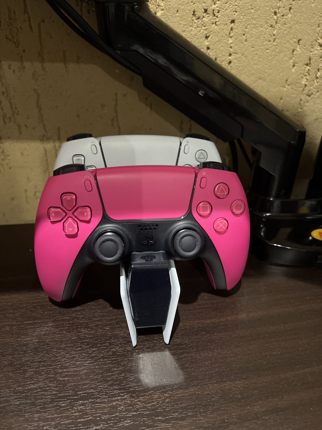 Customer photo review of PlayStation 5 (PS5) DualSense Wireless Controller - Nova Pink