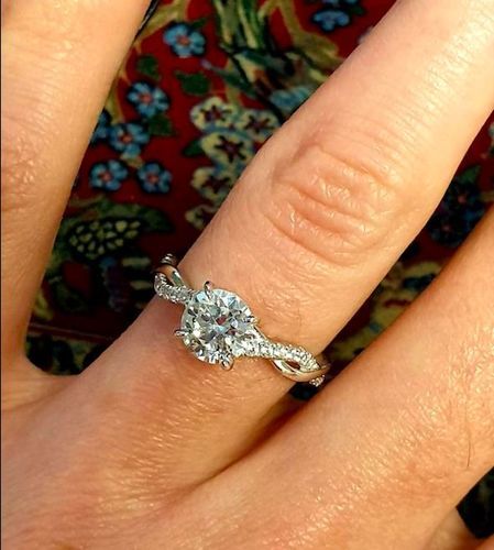 Customer photo review of S925 1.25 Carat Twist Round Cut Engagement Ring In Sterling Silver For Bridal & Daily Wear