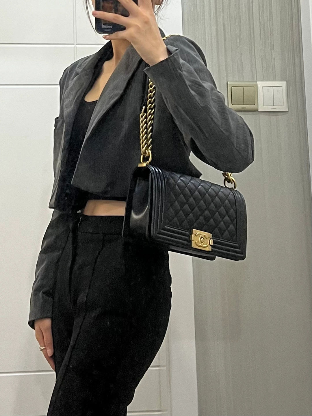 Customer photo review of 【シャネル】 新作 22SS ボーイ シャネル バッグ カーフスキン-選べる2色