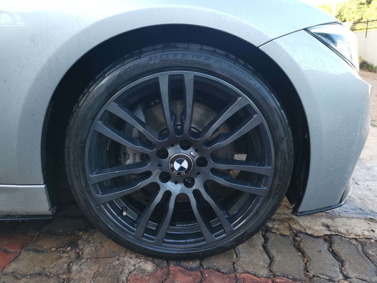 Customer photo review of Decon8 - Wheel Cleaner & Iron Fallout Remover