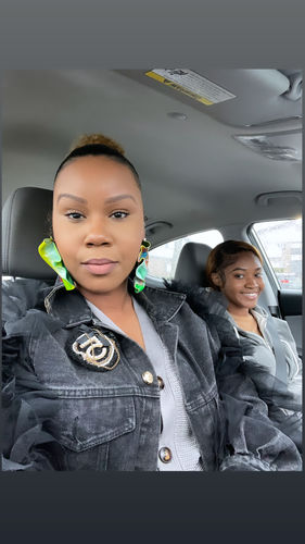 Customer photo review of Lexi