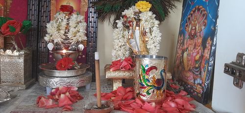 Customer photo review of Meenakari Glass One pc