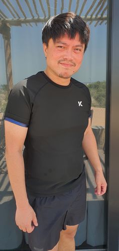 Customer photo review of Men's Heat Trapping T-Shirt