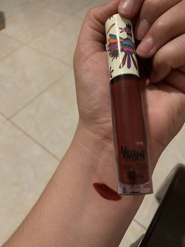 Customer photo review of Yuya Labial Líquido Mate "Chiquita"