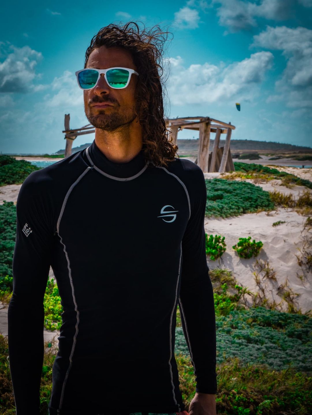 Customer photo review of Long Sleeve Fleece Thermo Rash Guard Unisex UPF 50+ |  Black
