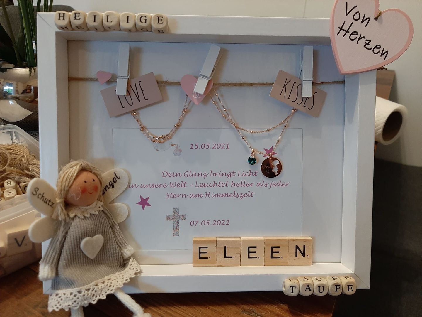 Customer photo review of Halskette mit Geburtsstein und Gravur "Mama"