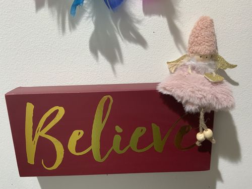 Customer photo review of Handmade Angels For Mother's Day and Spring Decoration