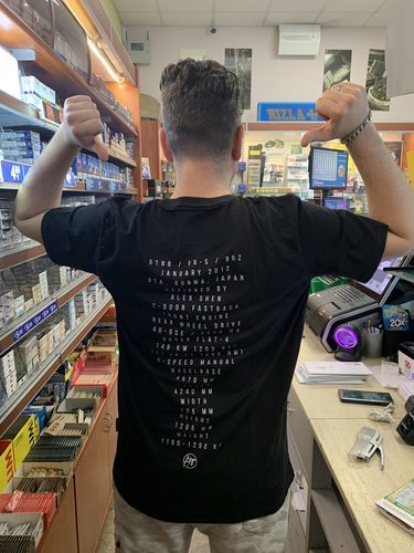 Customer photo review of Toyota GT 86 Split Tee