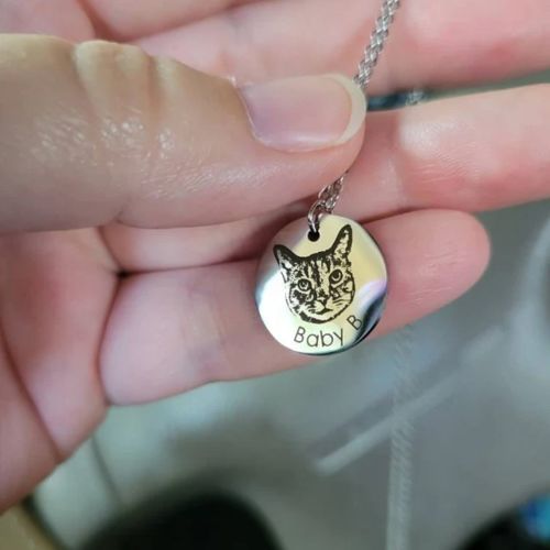 Customer photo review of Verižica: Personalizirana