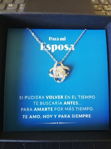 Customer photo review of Collar de nudo con tarjeta dedicatoria - Viajar en el tiempo